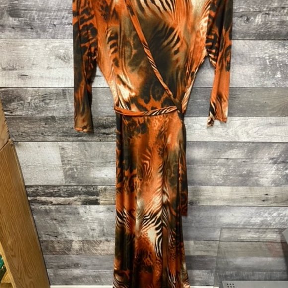 GOTSTYLE Animal Print Travel Resort Long Dress - Size: L - MI USA - **EUC** - Picture 5 of 6